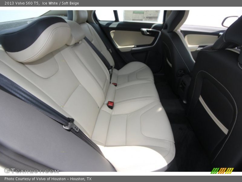 Ice White / Soft Beige 2013 Volvo S60 T5
