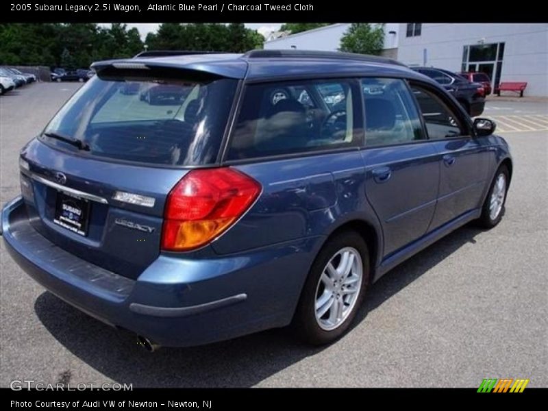 Atlantic Blue Pearl / Charcoal Tweed Cloth 2005 Subaru Legacy 2.5i Wagon