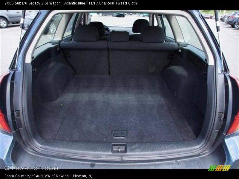 Atlantic Blue Pearl / Charcoal Tweed Cloth 2005 Subaru Legacy 2.5i Wagon