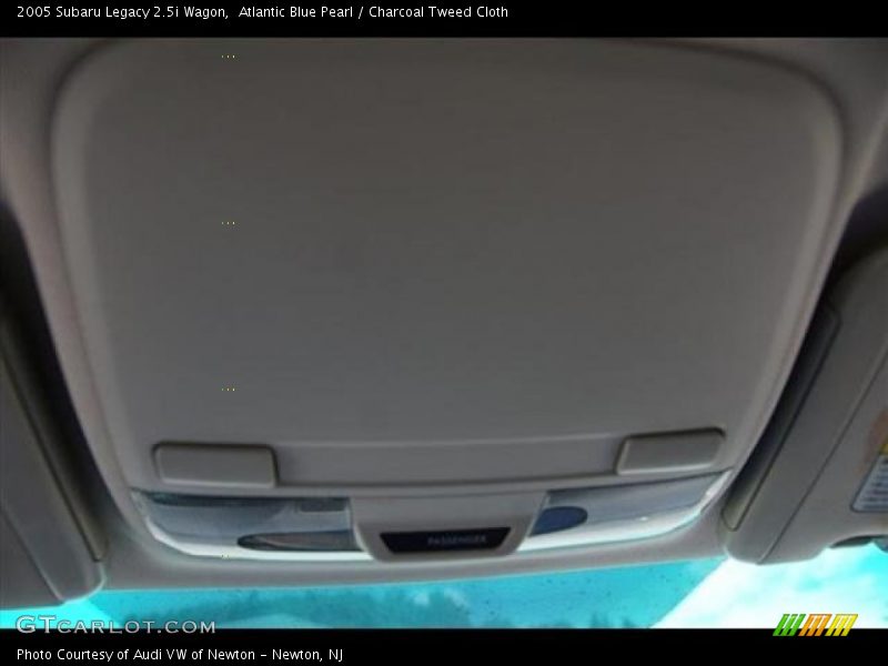 Atlantic Blue Pearl / Charcoal Tweed Cloth 2005 Subaru Legacy 2.5i Wagon