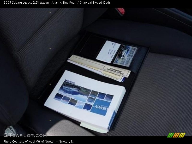 Atlantic Blue Pearl / Charcoal Tweed Cloth 2005 Subaru Legacy 2.5i Wagon