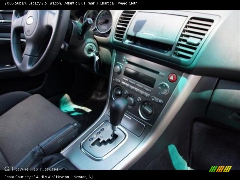 Atlantic Blue Pearl / Charcoal Tweed Cloth 2005 Subaru Legacy 2.5i Wagon