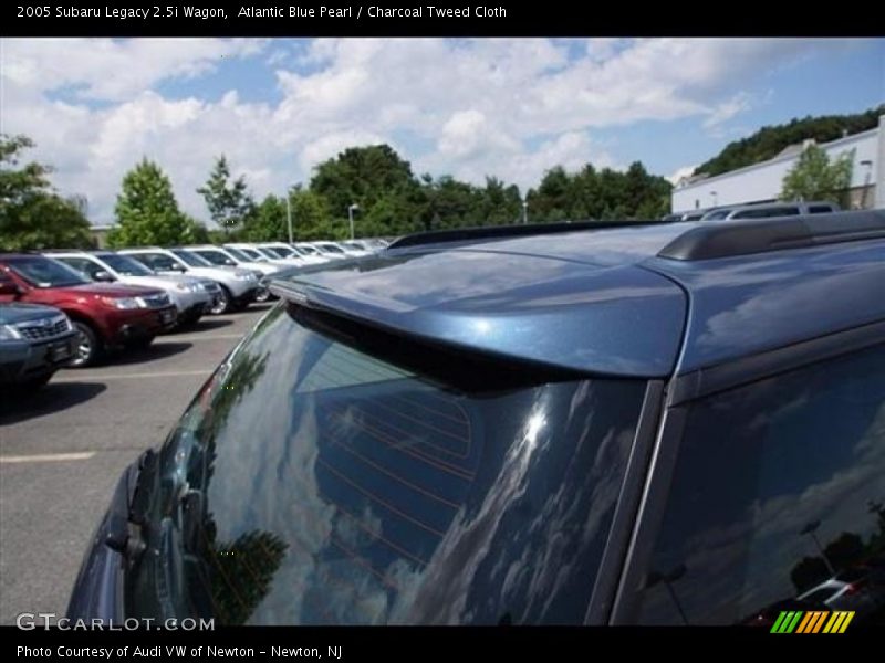 Atlantic Blue Pearl / Charcoal Tweed Cloth 2005 Subaru Legacy 2.5i Wagon