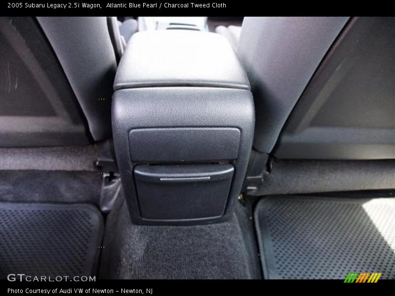 Atlantic Blue Pearl / Charcoal Tweed Cloth 2005 Subaru Legacy 2.5i Wagon