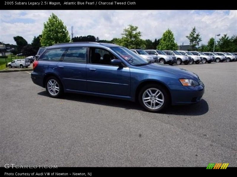 Atlantic Blue Pearl / Charcoal Tweed Cloth 2005 Subaru Legacy 2.5i Wagon