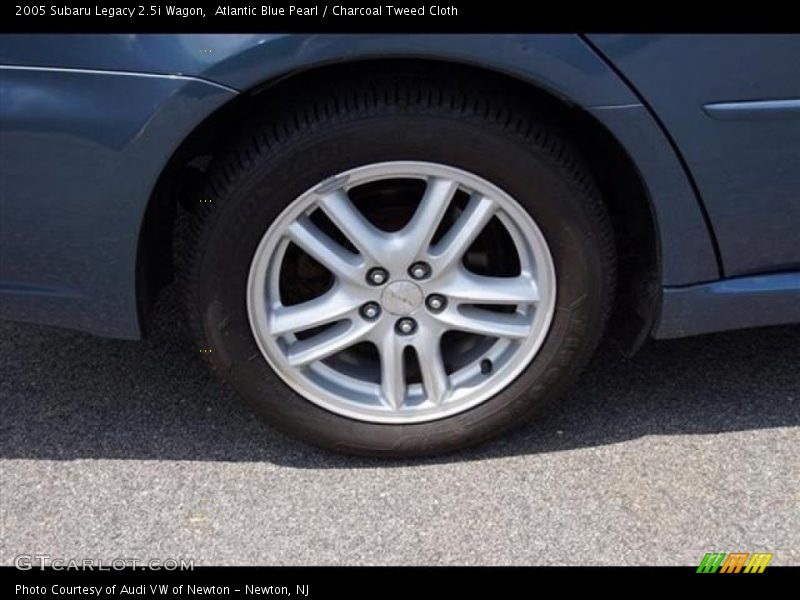 Atlantic Blue Pearl / Charcoal Tweed Cloth 2005 Subaru Legacy 2.5i Wagon