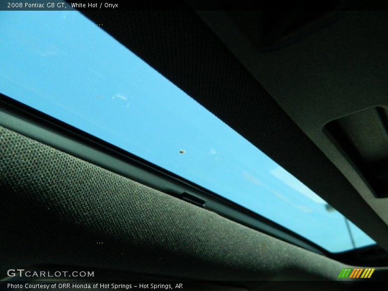 White Hot / Onyx 2008 Pontiac G8 GT