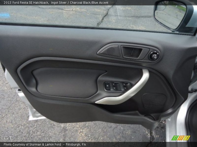 Door Panel of 2013 Fiesta SE Hatchback
