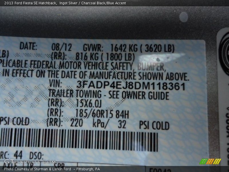 Ingot Silver / Charcoal Black/Blue Accent 2013 Ford Fiesta SE Hatchback