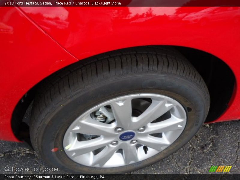  2013 Fiesta SE Sedan Wheel