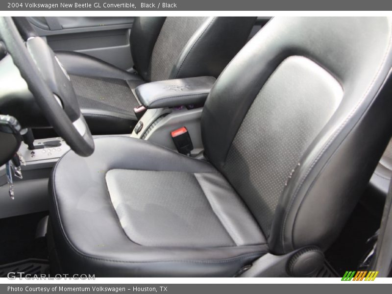 Front Seat of 2004 New Beetle GL Convertible