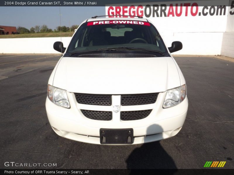 Stone White / Khaki 2004 Dodge Grand Caravan SXT