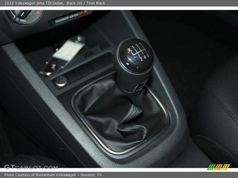 Black Uni / Titan Black 2013 Volkswagen Jetta TDI Sedan