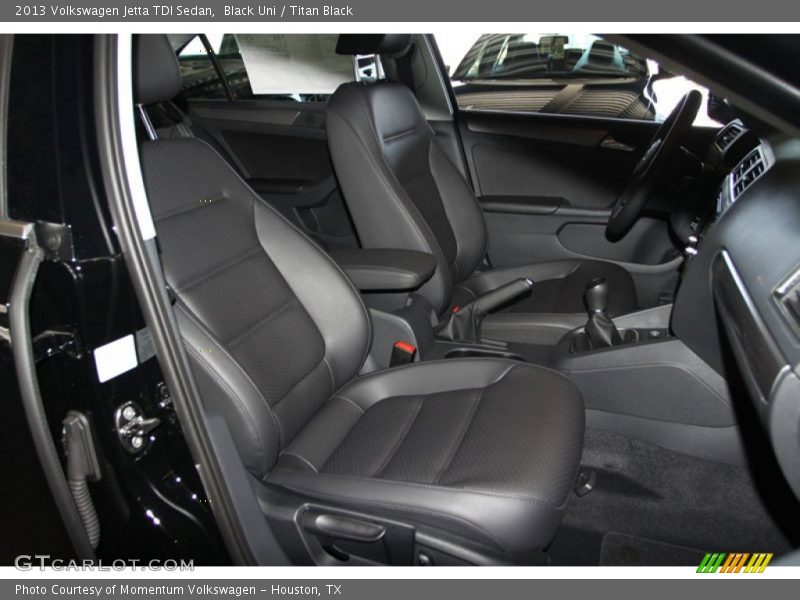 Black Uni / Titan Black 2013 Volkswagen Jetta TDI Sedan