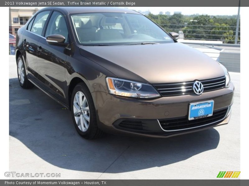 Toffee Brown Metallic / Cornsilk Beige 2013 Volkswagen Jetta SE Sedan