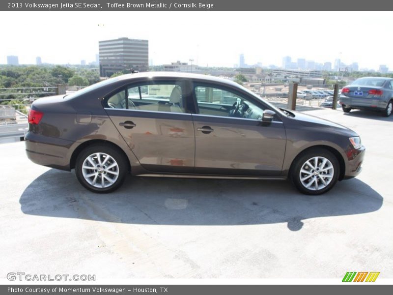 Toffee Brown Metallic / Cornsilk Beige 2013 Volkswagen Jetta SE Sedan