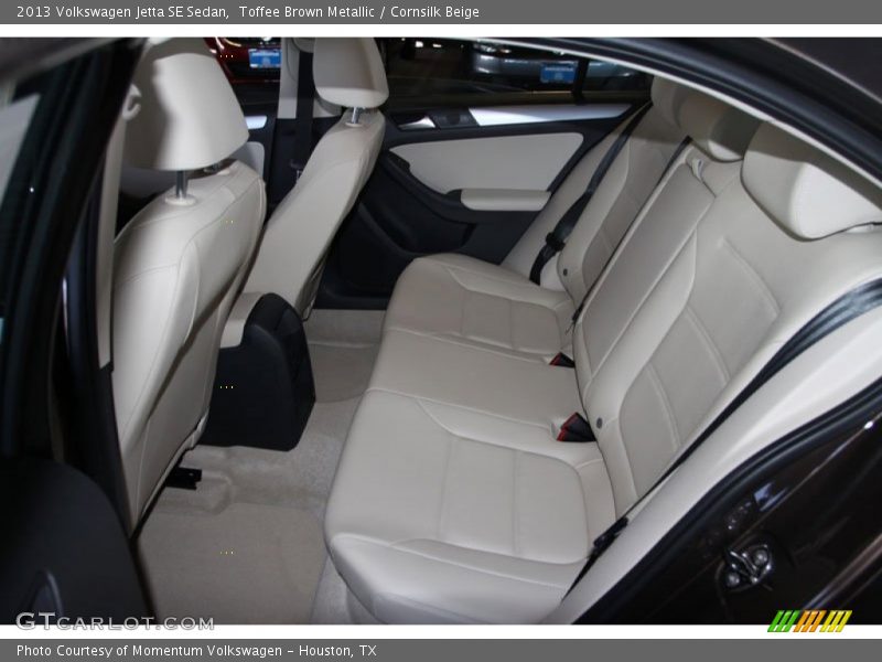 Toffee Brown Metallic / Cornsilk Beige 2013 Volkswagen Jetta SE Sedan