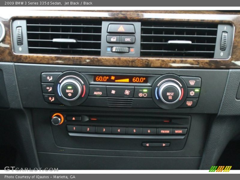 Controls of 2009 3 Series 335d Sedan