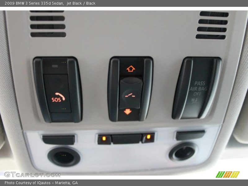 Controls of 2009 3 Series 335d Sedan
