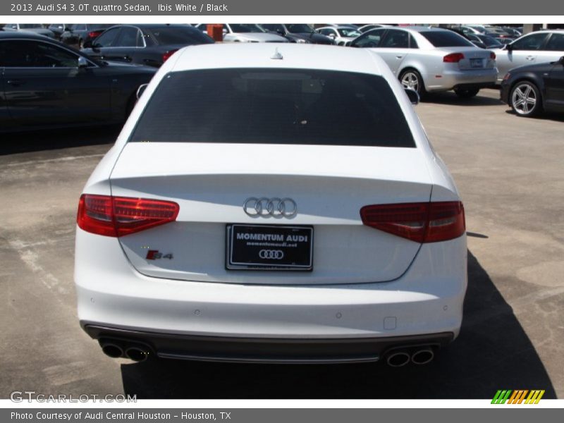 Ibis White / Black 2013 Audi S4 3.0T quattro Sedan