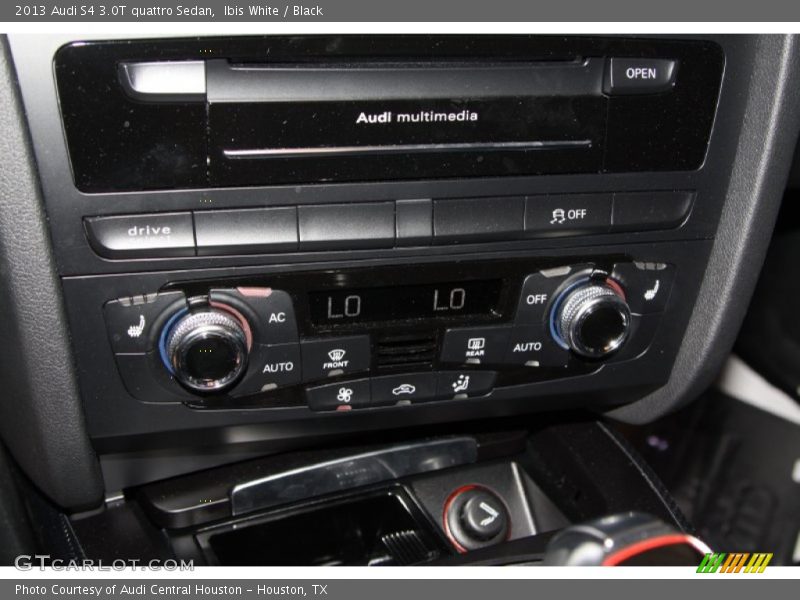 Ibis White / Black 2013 Audi S4 3.0T quattro Sedan
