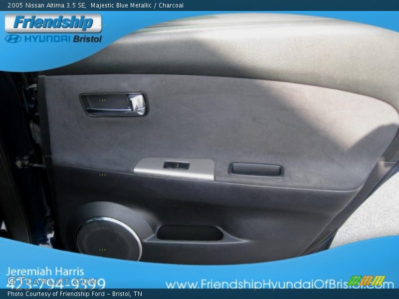 Majestic Blue Metallic / Charcoal 2005 Nissan Altima 3.5 SE