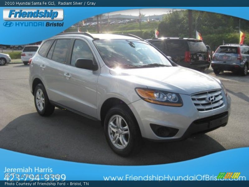 Radiant Silver / Gray 2010 Hyundai Santa Fe GLS