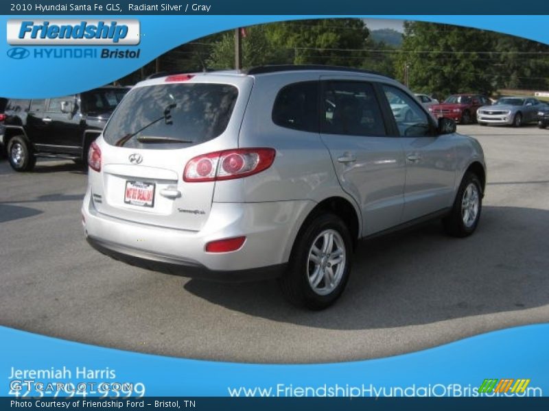 Radiant Silver / Gray 2010 Hyundai Santa Fe GLS