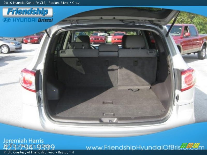 Radiant Silver / Gray 2010 Hyundai Santa Fe GLS