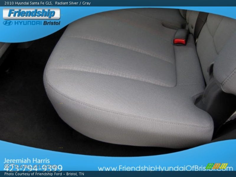 Radiant Silver / Gray 2010 Hyundai Santa Fe GLS