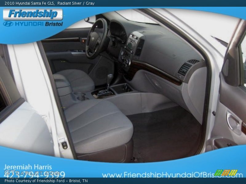 Radiant Silver / Gray 2010 Hyundai Santa Fe GLS