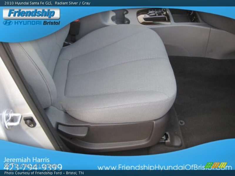 Radiant Silver / Gray 2010 Hyundai Santa Fe GLS