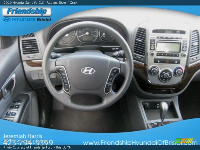 Radiant Silver / Gray 2010 Hyundai Santa Fe GLS