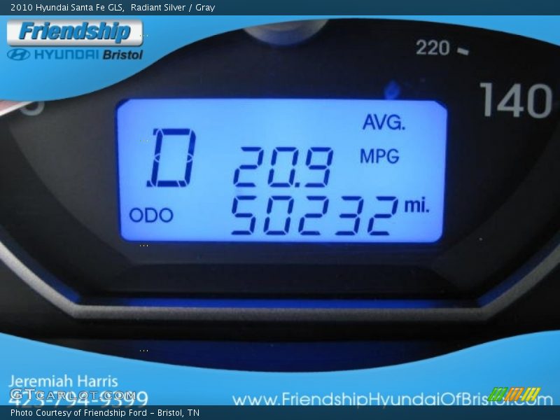 Radiant Silver / Gray 2010 Hyundai Santa Fe GLS