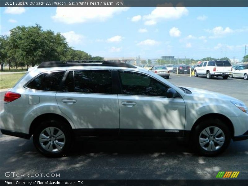 Satin White Pearl / Warm Ivory 2011 Subaru Outback 2.5i Wagon