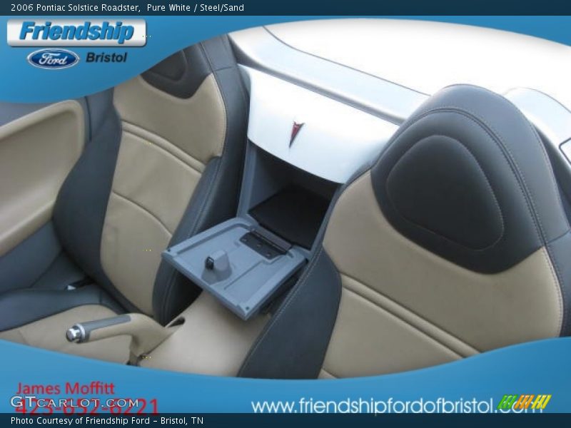 Pure White / Steel/Sand 2006 Pontiac Solstice Roadster
