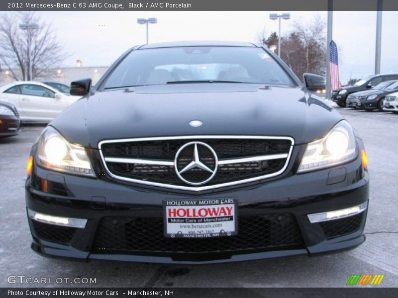 Black / AMG Porcelain 2012 Mercedes-Benz C 63 AMG Coupe