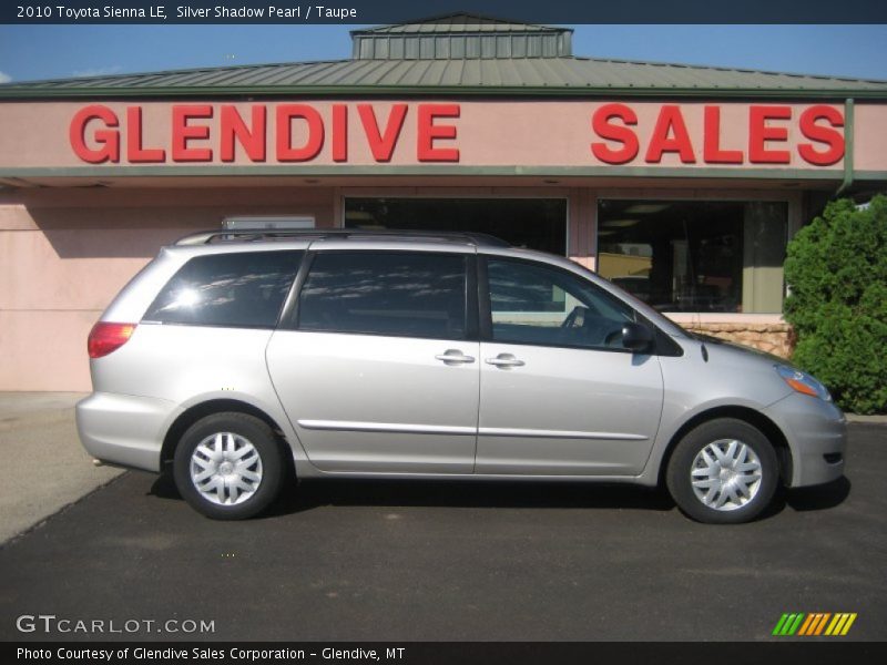 Silver Shadow Pearl / Taupe 2010 Toyota Sienna LE