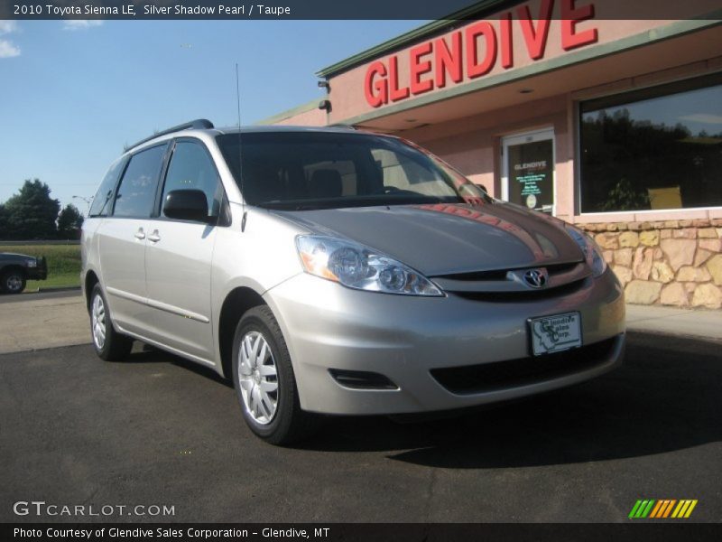 Silver Shadow Pearl / Taupe 2010 Toyota Sienna LE