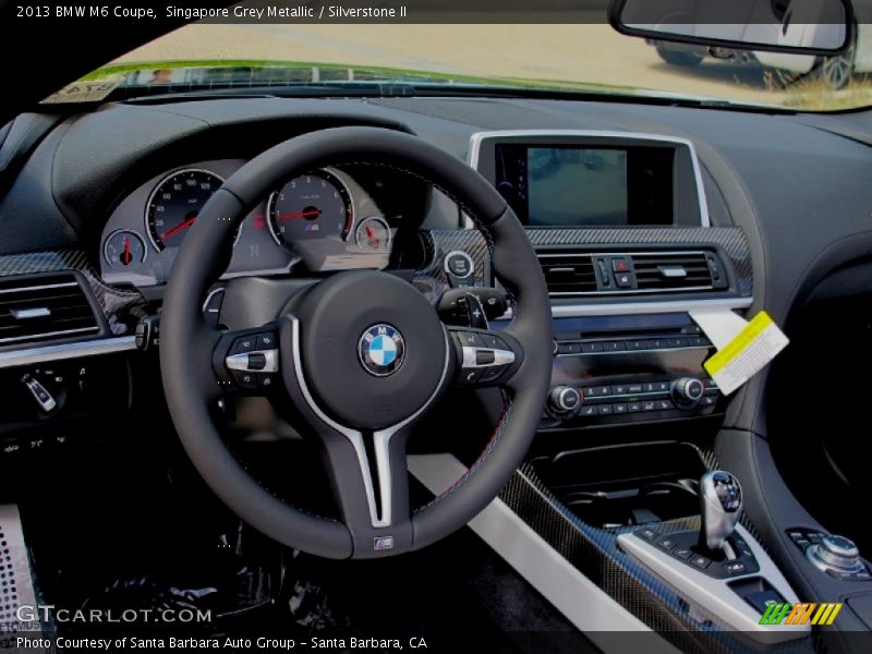 Dashboard of 2013 M6 Coupe