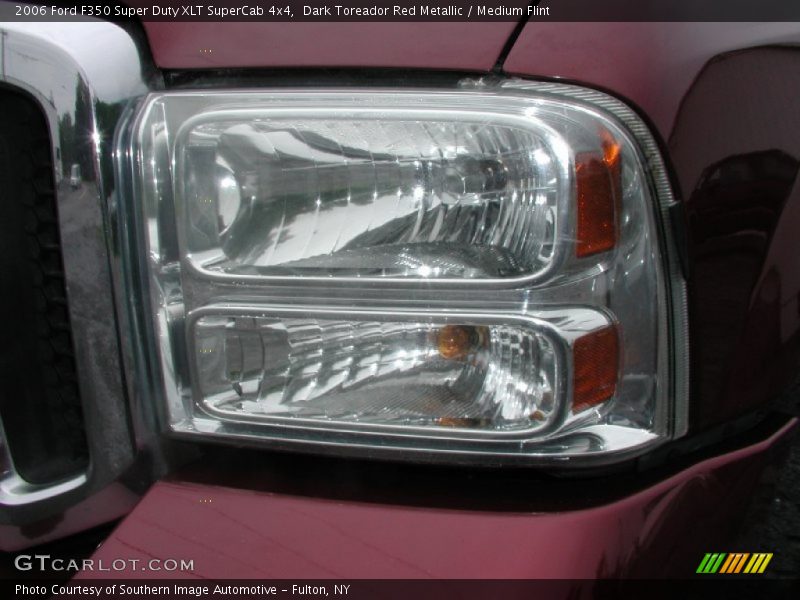 Dark Toreador Red Metallic / Medium Flint 2006 Ford F350 Super Duty XLT SuperCab 4x4