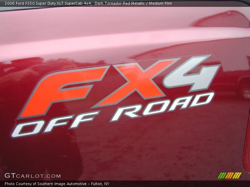 Dark Toreador Red Metallic / Medium Flint 2006 Ford F350 Super Duty XLT SuperCab 4x4