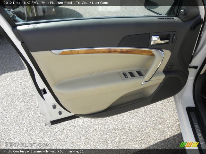 White Platinum Metallic Tri-Coat / Light Camel 2012 Lincoln MKZ FWD