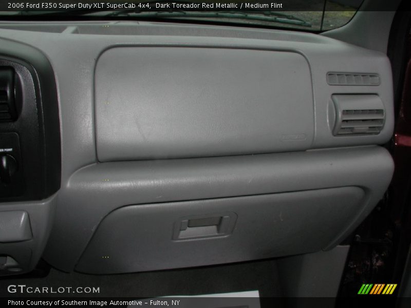 Dark Toreador Red Metallic / Medium Flint 2006 Ford F350 Super Duty XLT SuperCab 4x4