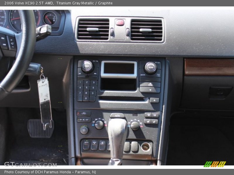 Titanium Gray Metallic / Graphite 2006 Volvo XC90 2.5T AWD