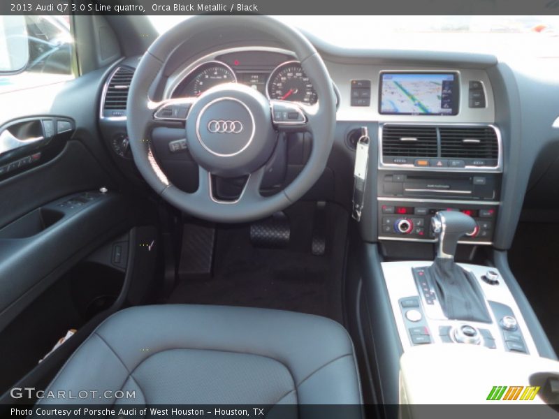 Dashboard of 2013 Q7 3.0 S Line quattro