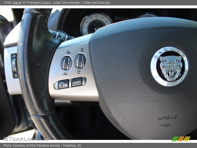 Lunar Grey Metallic / Charcoal/Charcoal 2009 Jaguar XF Premium Luxury