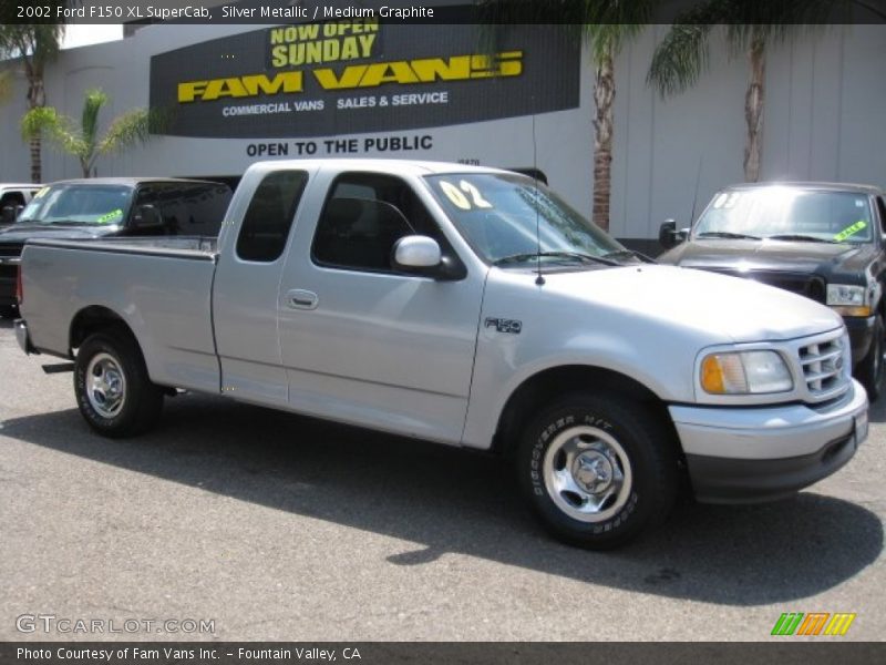 Silver Metallic / Medium Graphite 2002 Ford F150 XL SuperCab