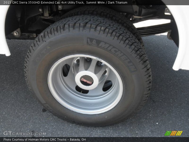 Summit White / Dark Titanium 2013 GMC Sierra 3500HD Extended Cab 4x4 Utility Truck