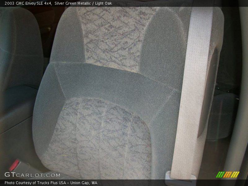 Silver Green Metallic / Light Oak 2003 GMC Envoy SLE 4x4